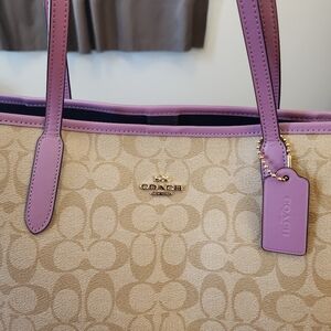 Coach, Light Khaki/Violet Orchid Tote